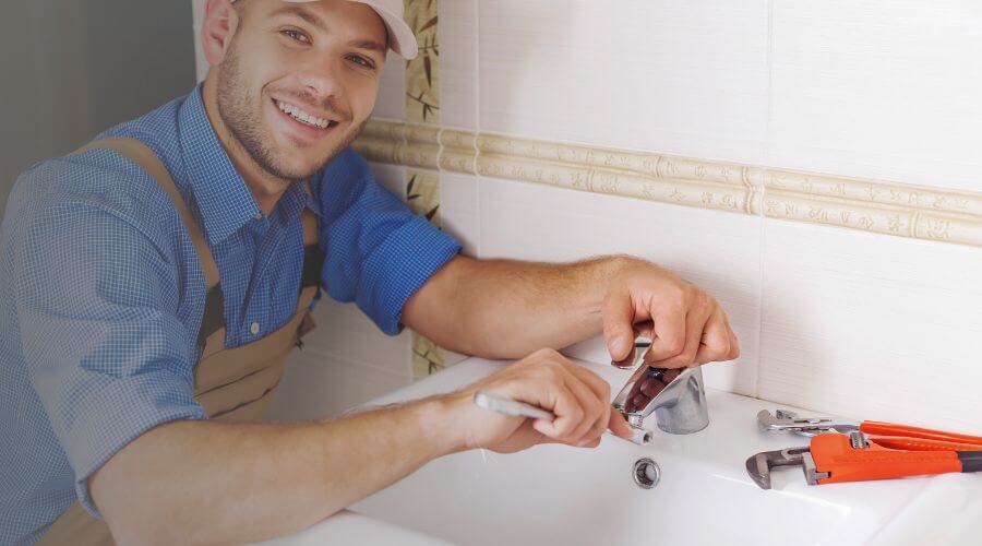 Handle or spout repair in Fortuna, CA